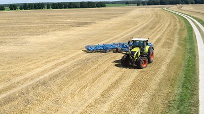 AXION 900 TERRA TRAC